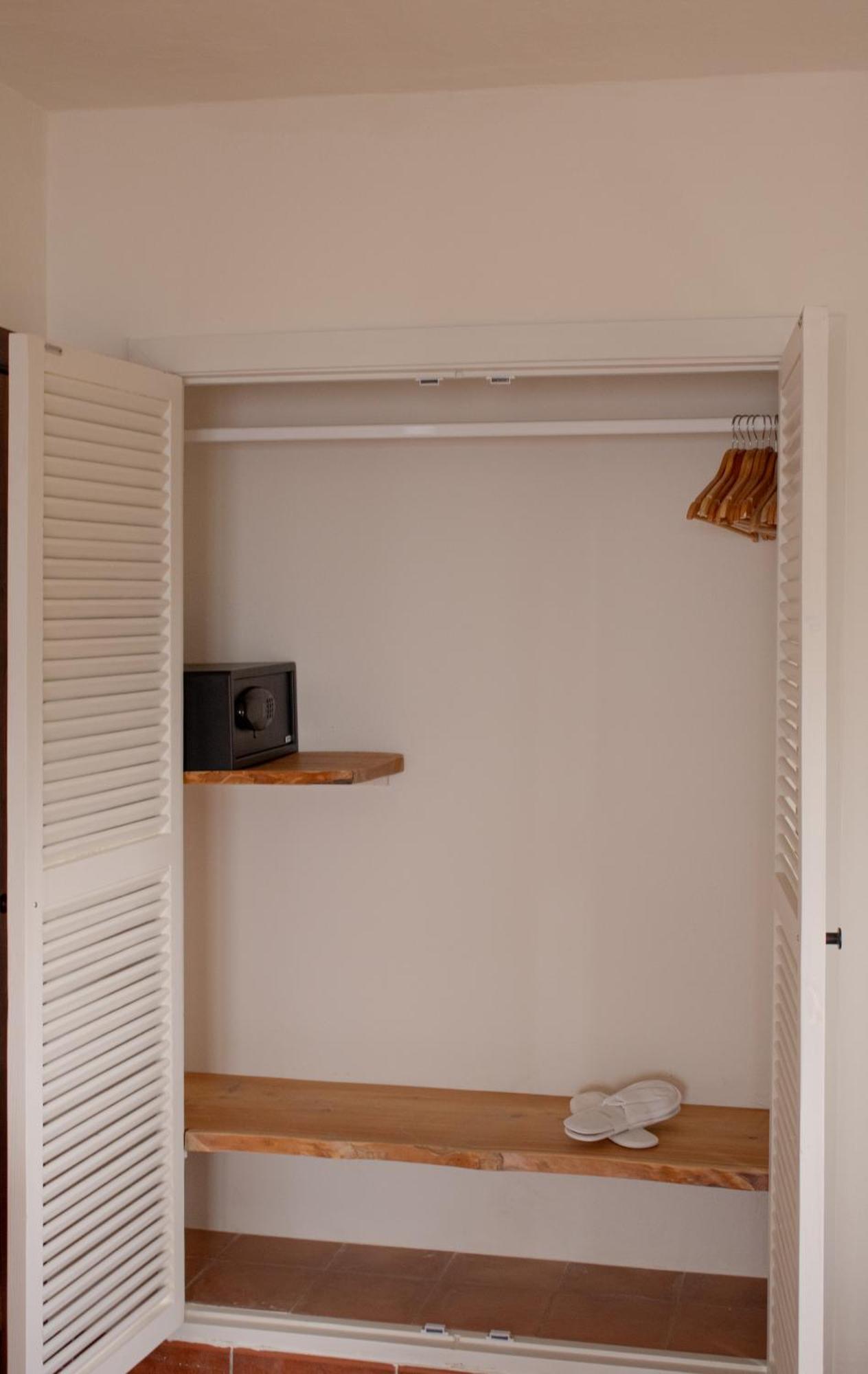 Hostal La Torre Ibiza Cap Negret (Adults Only) Sant Antoni de Portmany Zewnętrze zdjęcie
